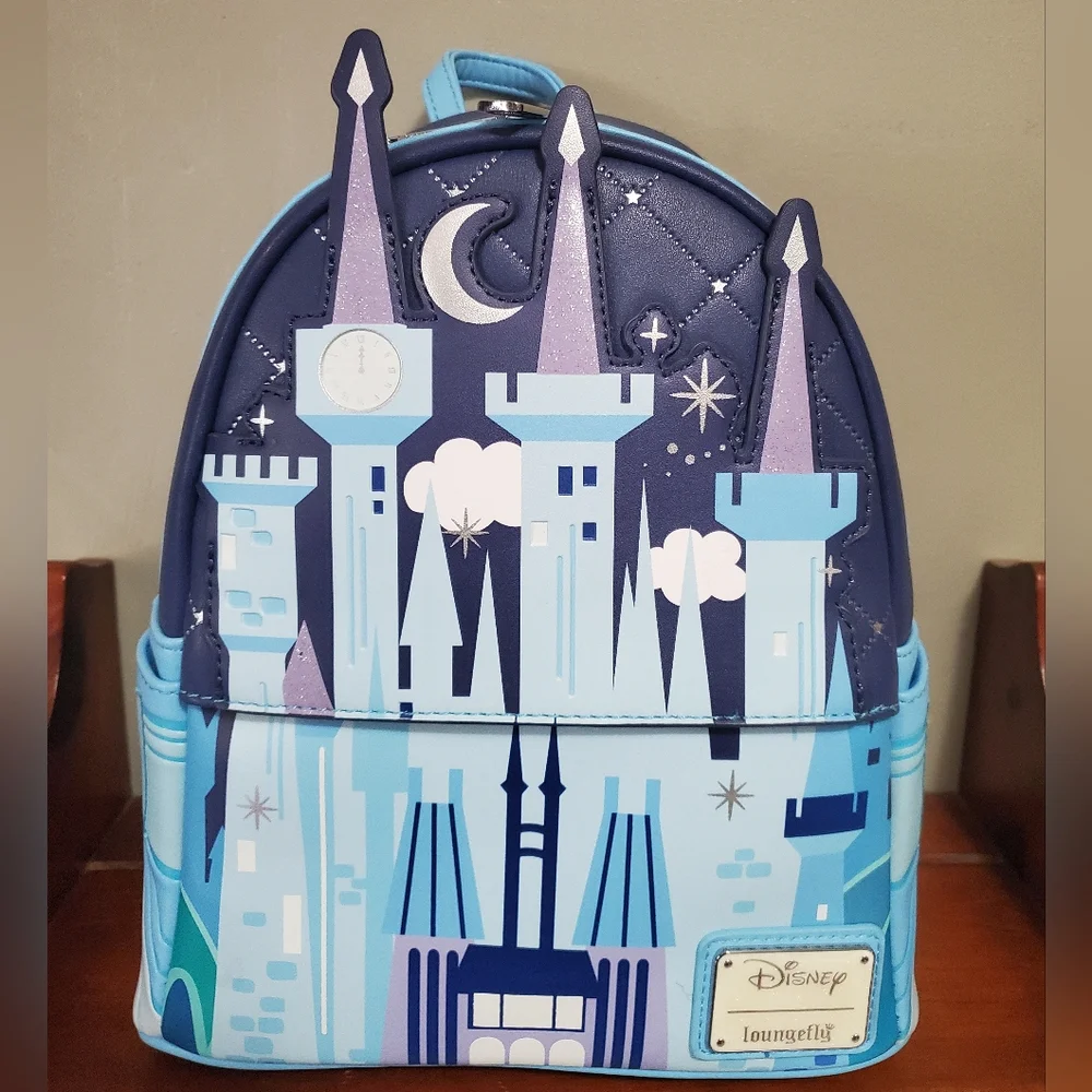 Loungefly Exclusive glow in the dark cinderella castle backpack - Picture 2 of 8